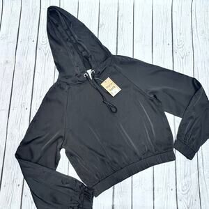 NWT Boutique Brand Style Rack Black Satin Crop Hoodie Size Small